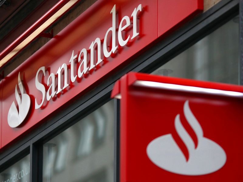 Você está visualizando atualmente Santander está com muitas vagas de emprego para diversos cargos e regiões do Brasil