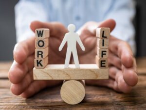 Leia mais sobre o artigo A importância do equilíbrio entre vida pessoal e profissional para o sucesso na carreira