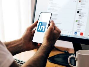 Leia mais sobre o artigo A importância do LinkedIn para profissionais: Por que estar na maior rede profissional do mundo