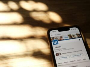 Leia mais sobre o artigo Dicas para criar um perfil de LinkedIn atraente para recrutadores